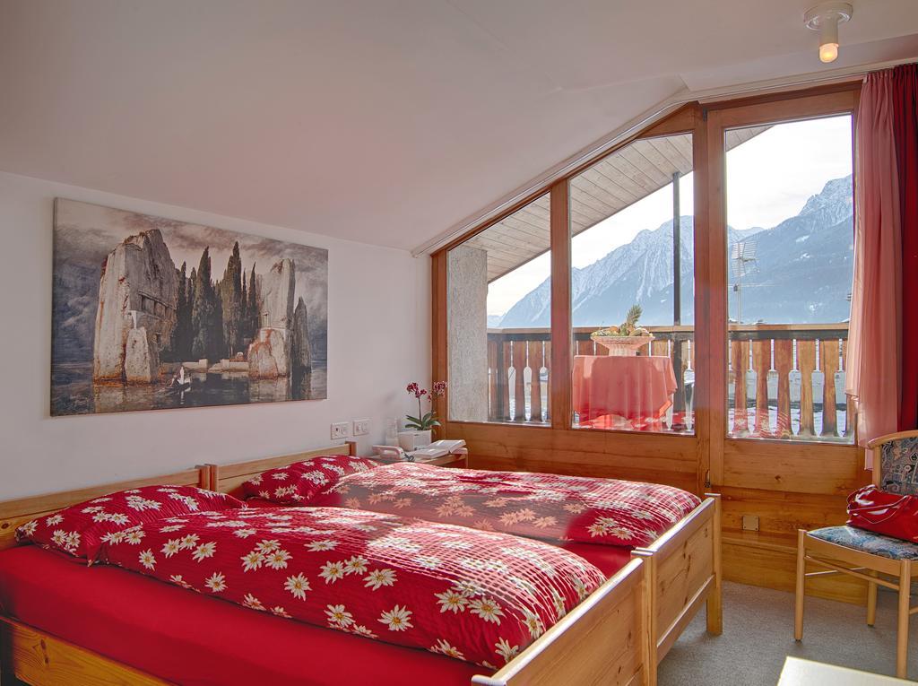 Poschiavo Suisse Hotel & Traditional Fondue Stube Exteriér fotografie