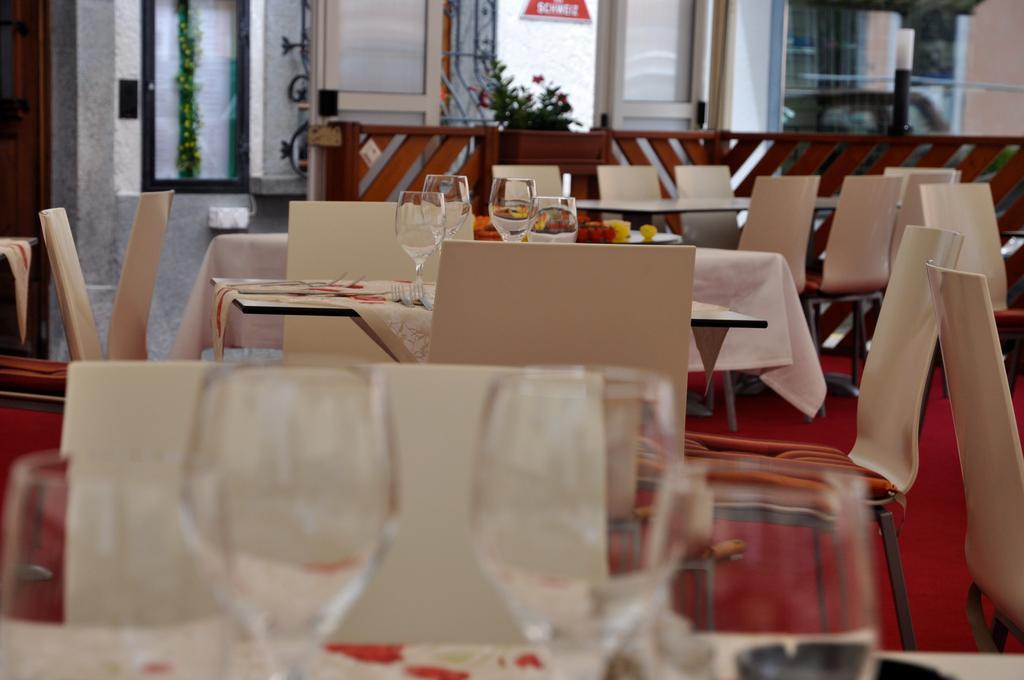 Poschiavo Suisse Hotel & Traditional Fondue Stube Exteriér fotografie